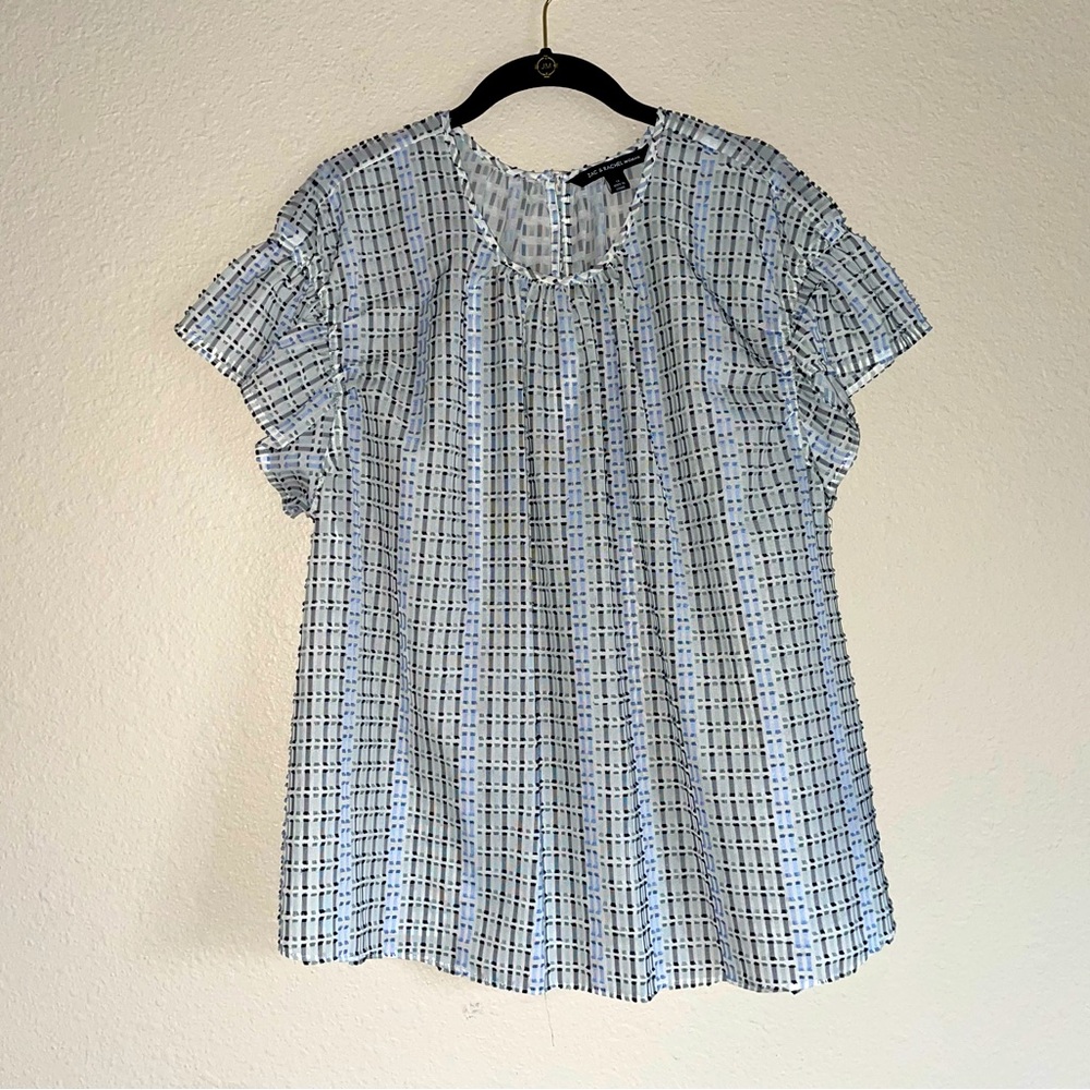 Zac & Rachel White & Blue Print Flutter Sleeve Blouse Sz 1X